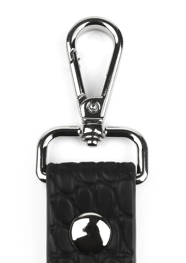 24036_BLACK_06 | bestel discreet online bij Happytoys, de erotische webshop geleid door een vrouw.