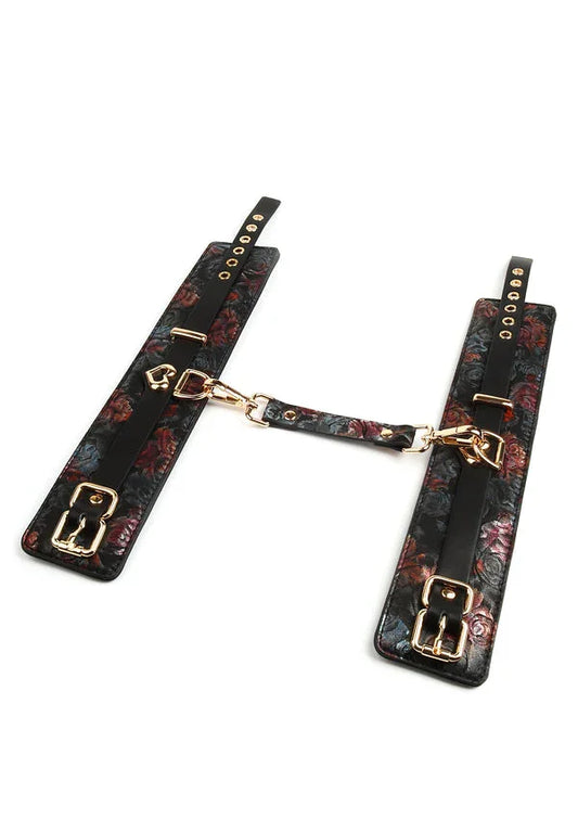 Bestel: Floral Jacquard Ankle Cuffs by Geisha - bij Happytoys: de erotische sex webshop | liever Happy dan Easy ⭐⭐⭐⭐⭐