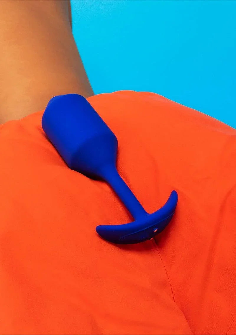 β β B-Vibe Vibrating Snug Plug L - Happytoys Sexshop: Toys for Feeling Happy & Easy π - Discreet geleverd