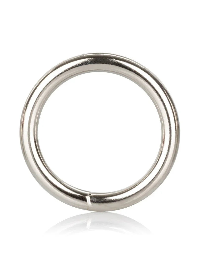 Silver Ring - Medium by CalExotics - Happytoys Sexshop: Toys for Feeling Happy & Easy π - Discreet geleverd