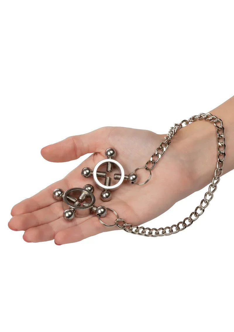 ♀ ♂ CalExotics tepelklemmen 4-punts tepelpers met ketting - Happytoys Sexshop: Toys for Feeling Happy & Easy 😊 - Discreet geleverd