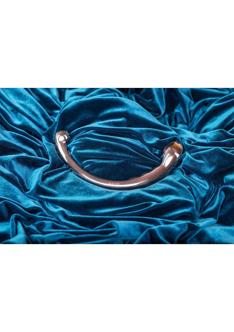 ♀ Le Wand Chrome Hoop - Happytoys Sexshop: Toys for Feeling Happy & Easy 😊 - Discreet geleverd