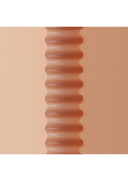 Detail van mondhoes met verticale ribbels langs de binnenkant