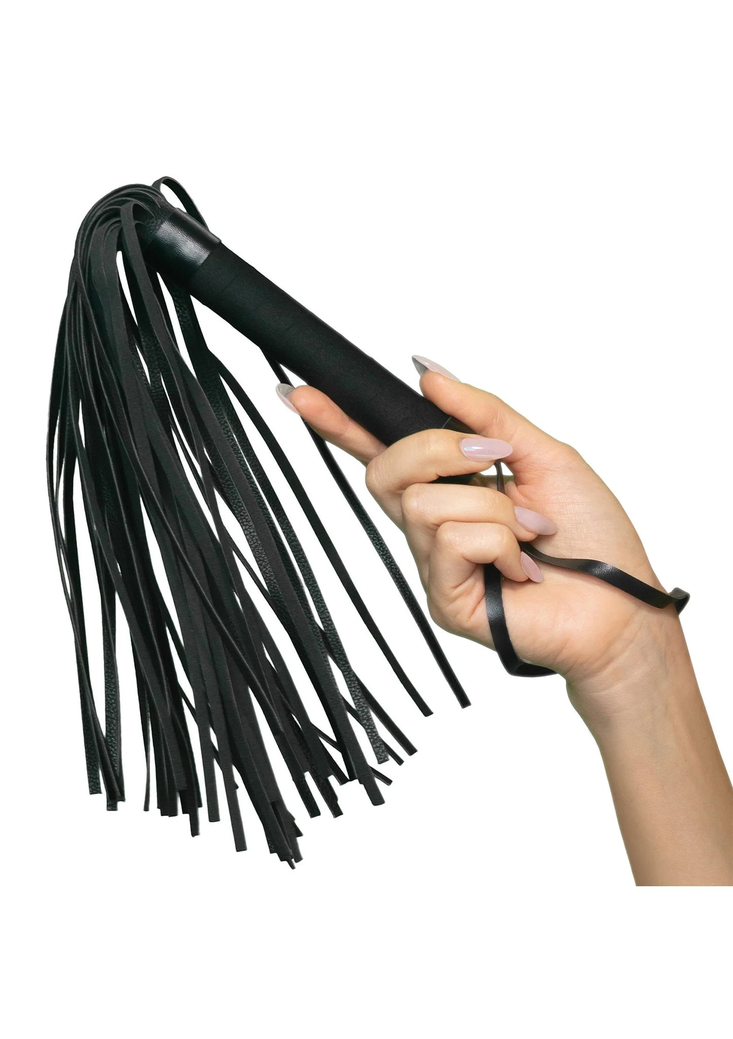 Zwarte flogger met franjes vastgehouden aan de handgreep