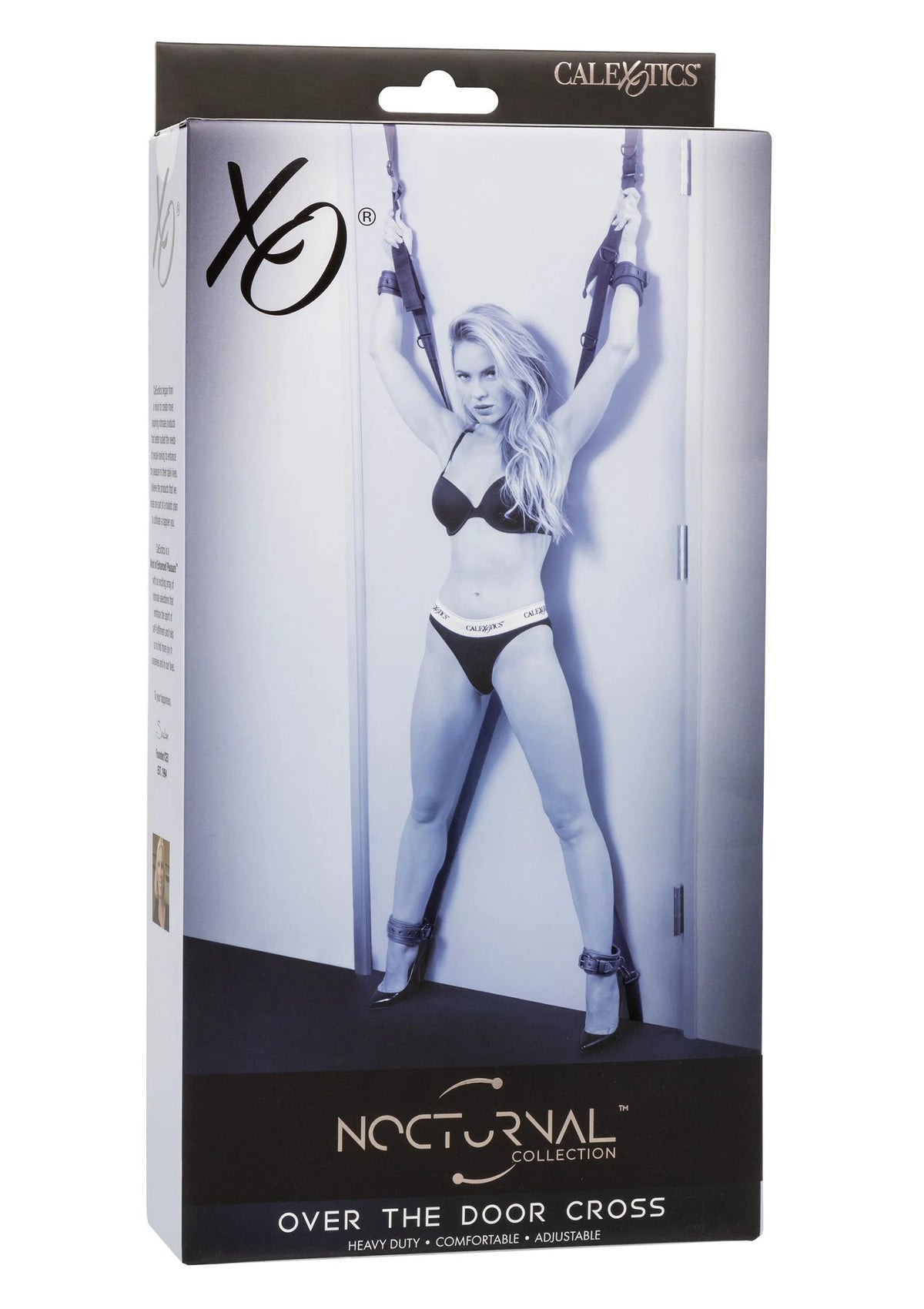 Nocturnal over-deur kruis van CalExotics, zwarte set in verpakking met model en merklogo.
