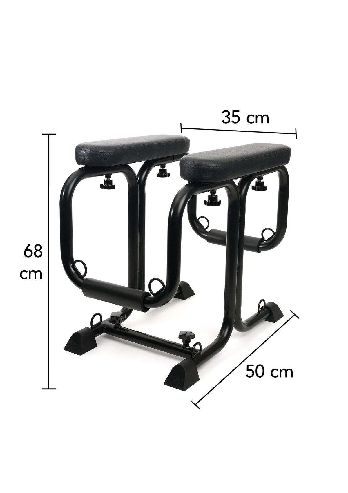 Afmetingen van zwarte bondage stoel: 68 cm hoog, 50 cm lang, 35 cm breed