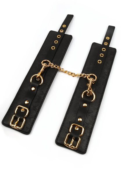 Beste vandaag nog: Tempt Bondage Set 3PCS by Taboom - bij Happytoys Sexshop: online sex shop for Feeling Happy & Easy 😊