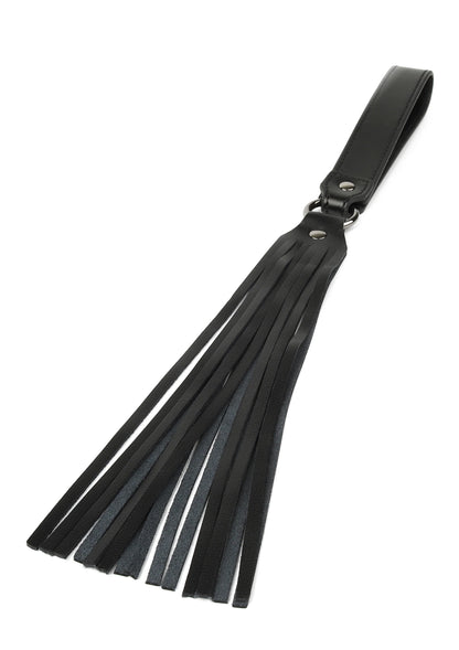 Beste vandaag nog: Masters Real Leather Flogger Zweepje by Hidden Desire - bij Happytoys Sexshop: Toys for Feeling Happy & Easy 😊