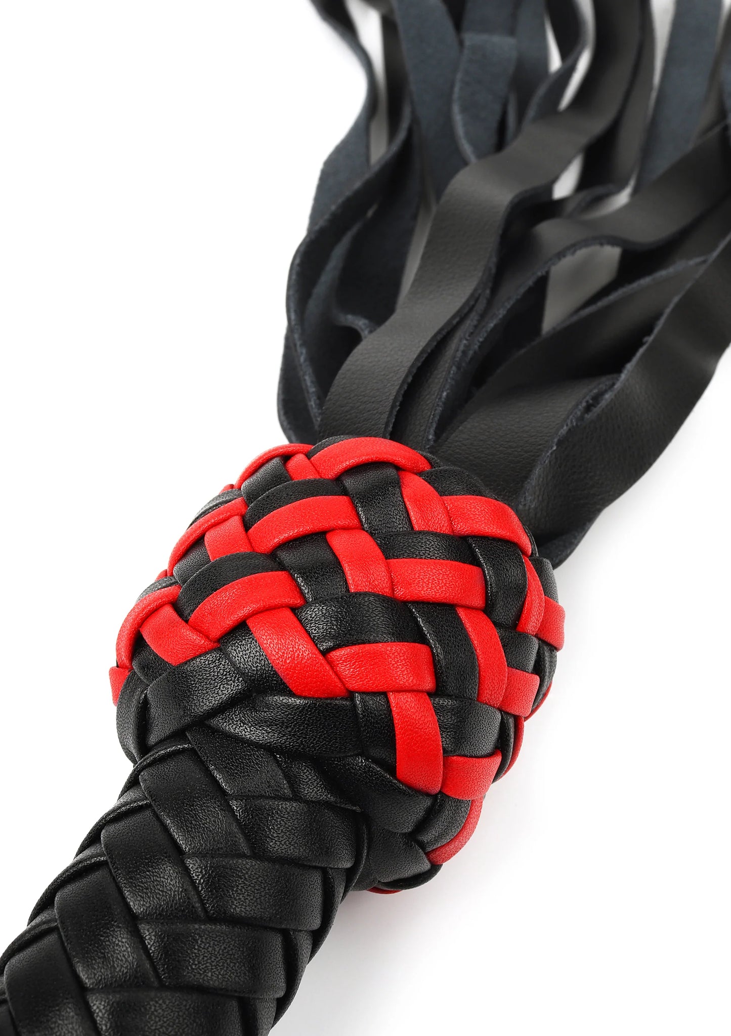 Beste vandaag nog: Masters Real Leather Cat - o - Nine Whip by Hidden Desire - bij Happytoys Sexshop: Toys for Feeling Happy & Easy 😊