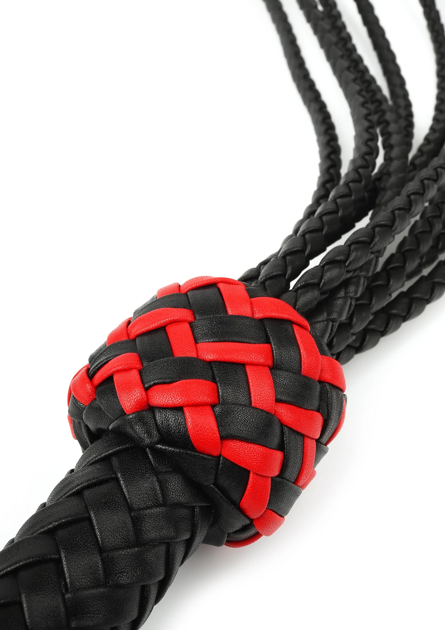 Beste vandaag nog: Masters Real Leather Roses Whip by Hidden Desire - bij Happytoys Sexshop: Toys for Feeling Happy & Easy 😊