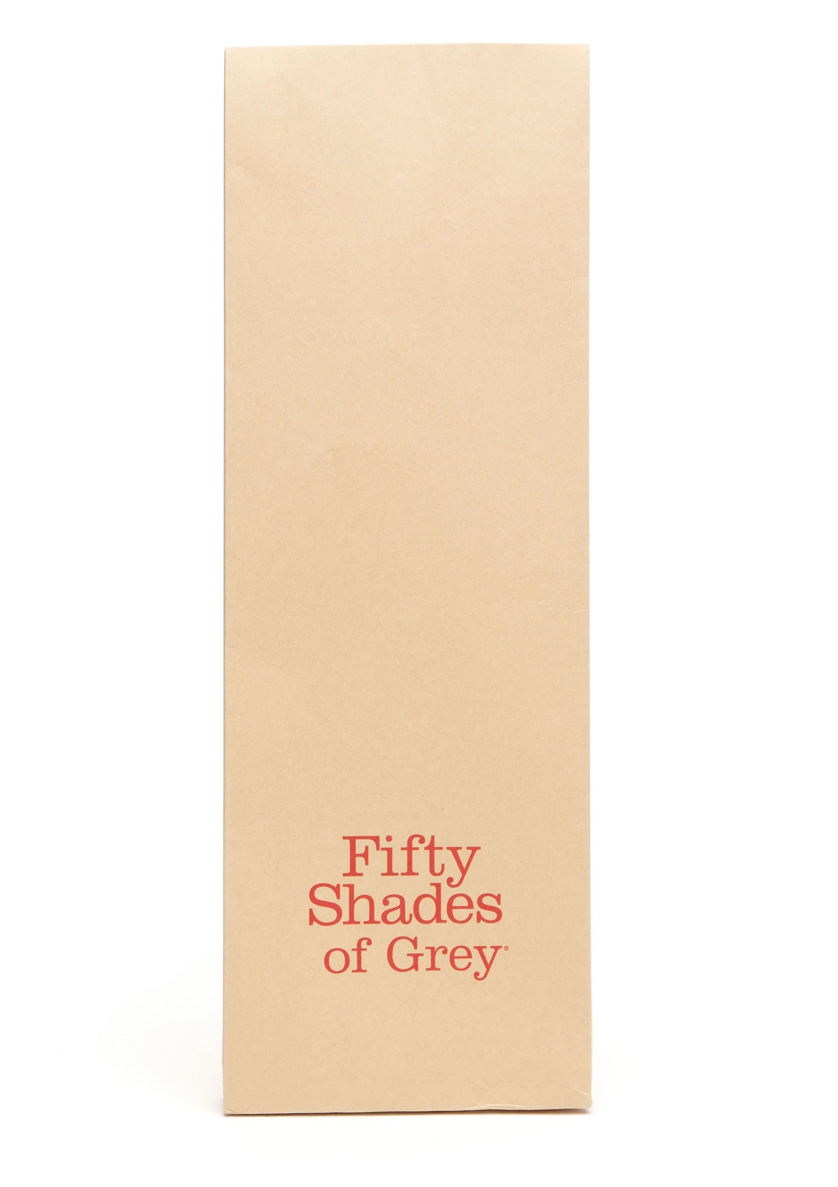 Beige doos met rode opdruk Fifty Shades of Grey
