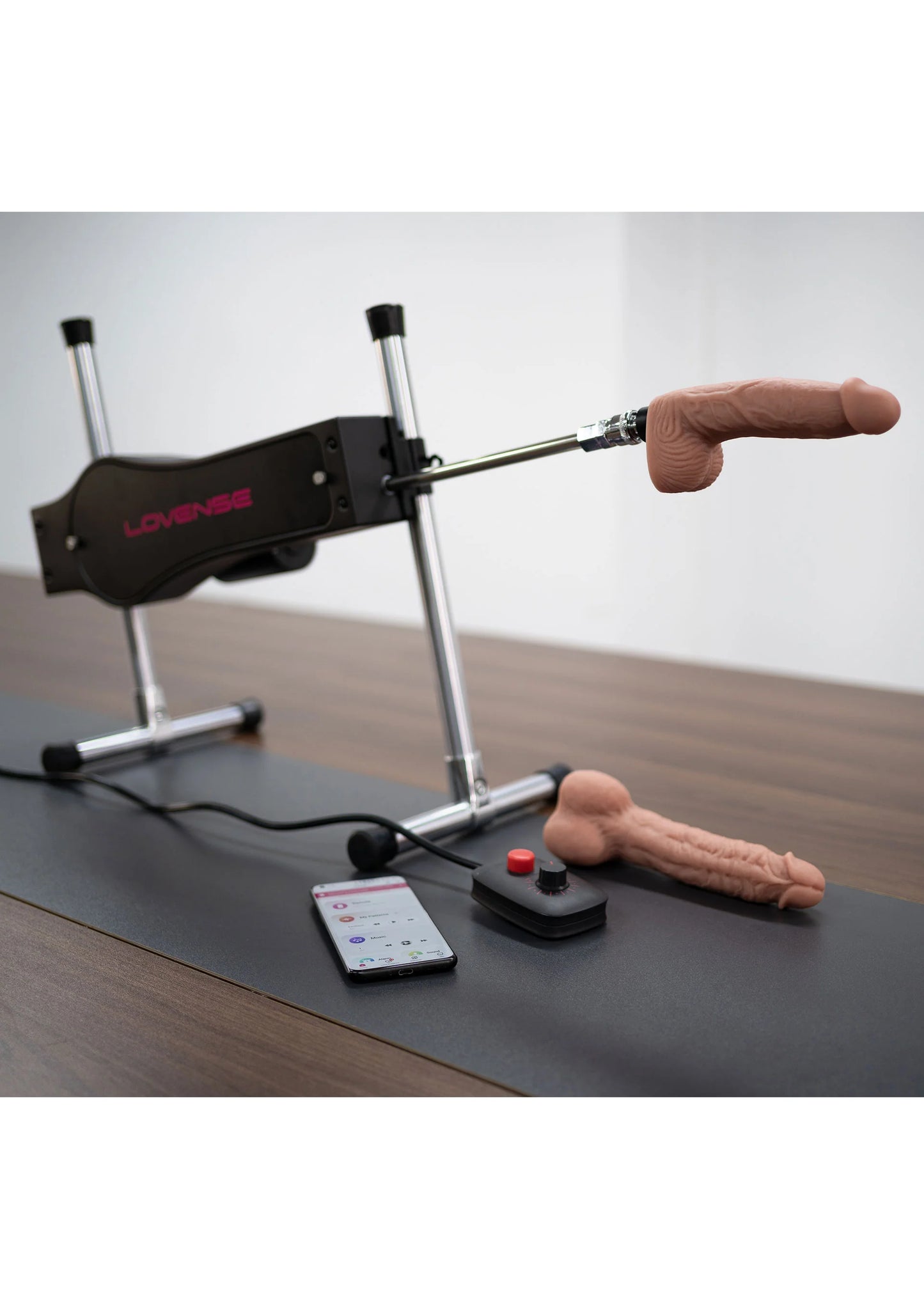 Beste vandaag nog: Sex Machine by Lovesense - bij Happytoys Sexshop: Toys for Feeling Happy & Easy 😊