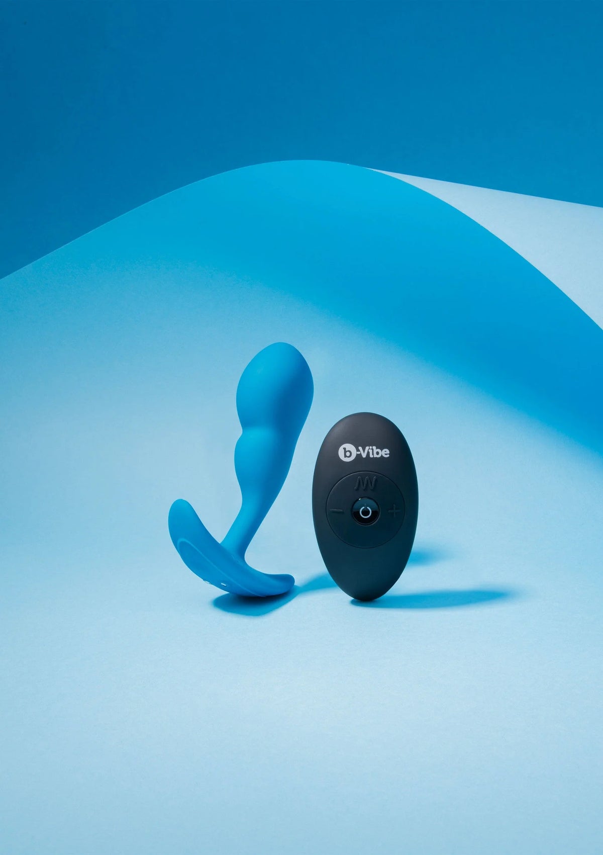 Bestel: Remote Control P - Spot Snug Plug 95g by B - Vibe - bij Happytoys: de erotische sex webshop | liever Happy dan Easy ⭐⭐⭐⭐⭐