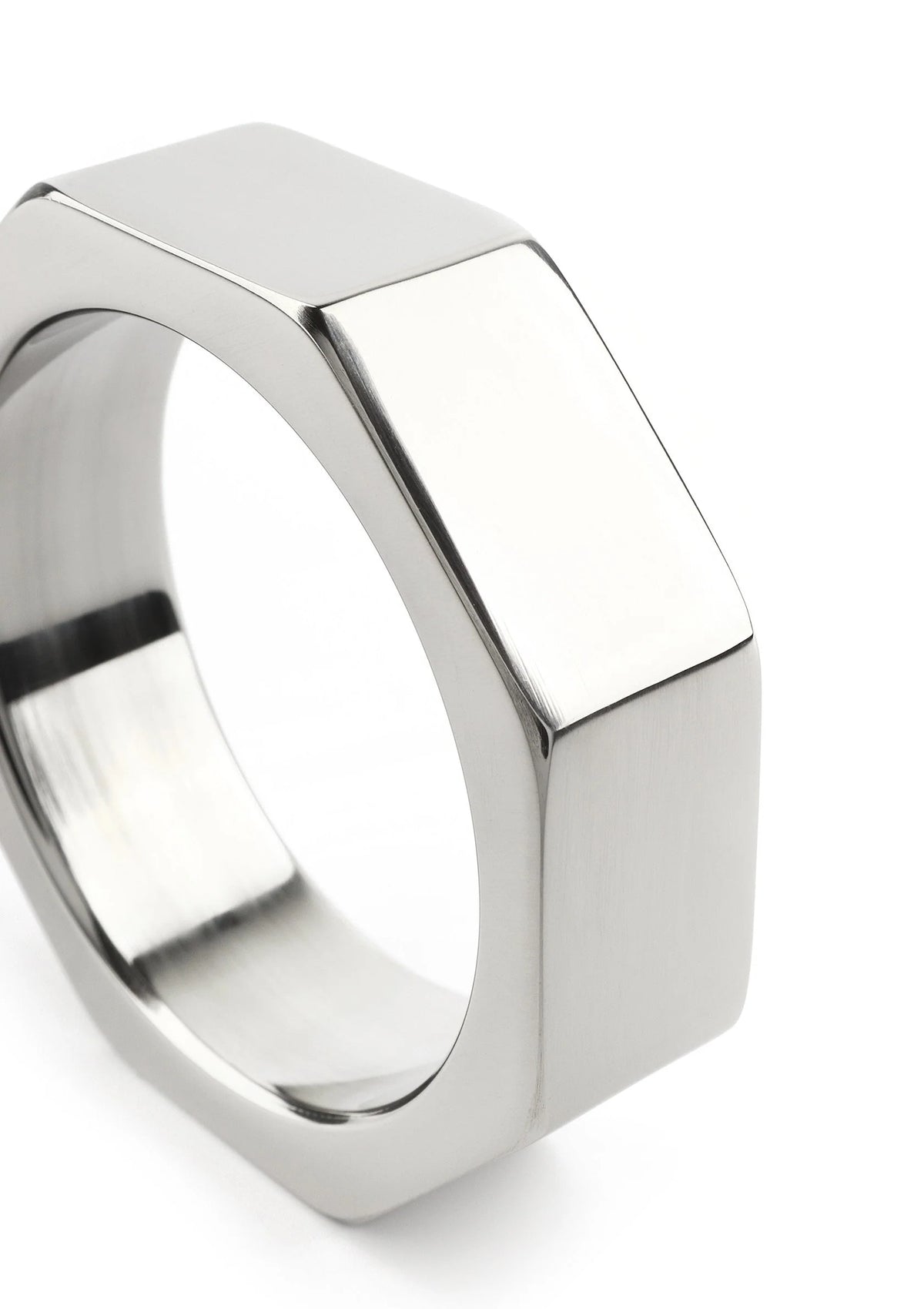 Beste vandaag nog: Nut C - Ring 45mm by Mr. Steel - bij Happytoys Sexshop: Toys for Feeling Happy & Easy 😊