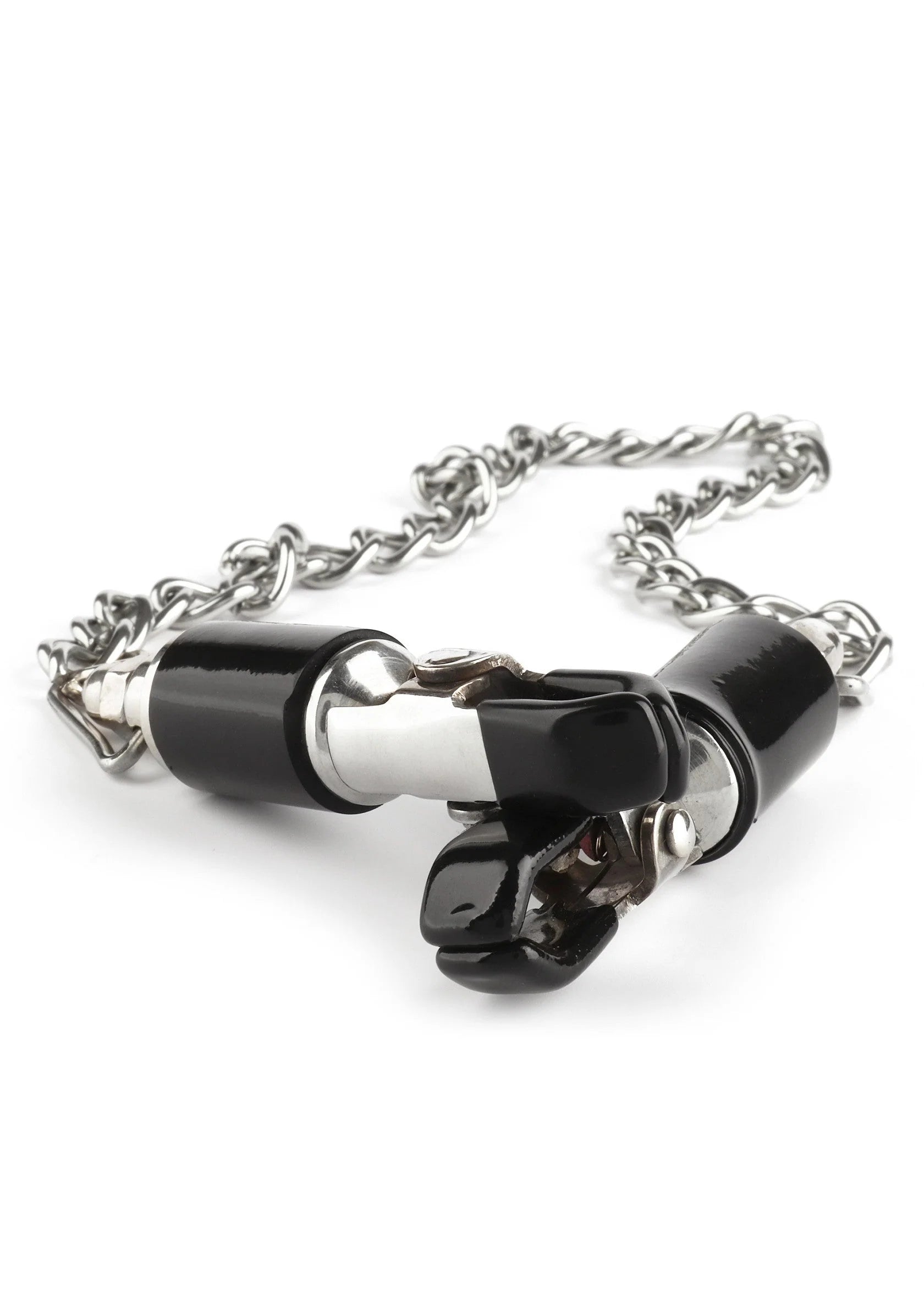 Zwarte en chroom metalen klemmen met ketting, liggend ontwerp
