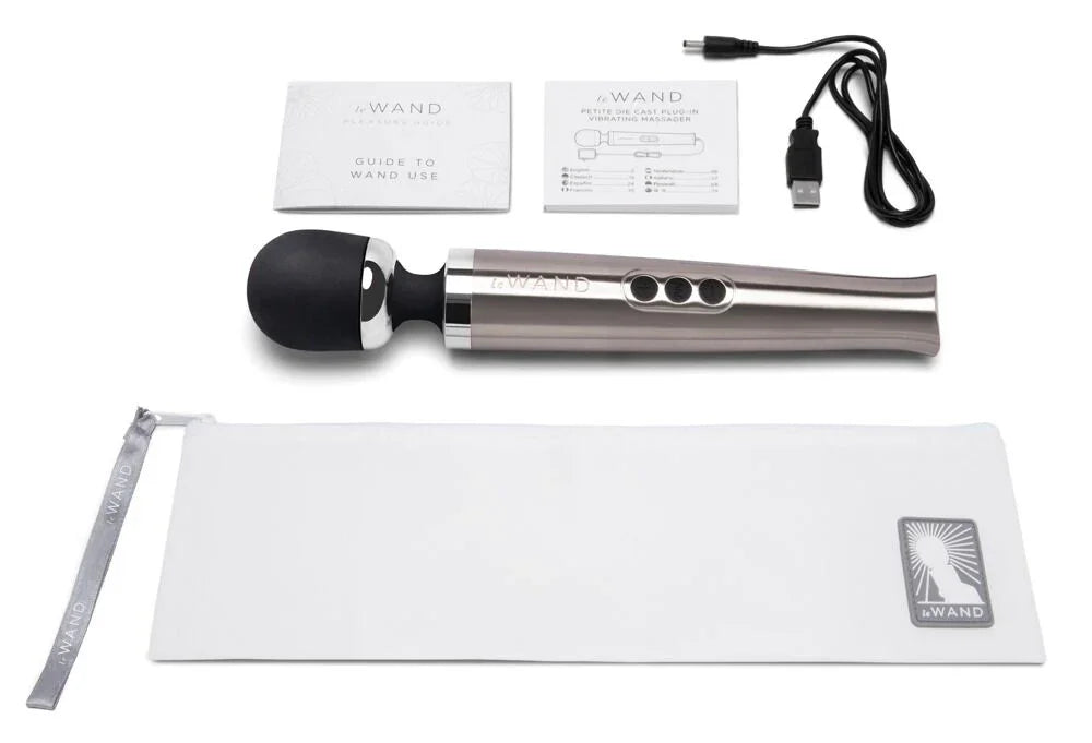 Die Cast RechargeableMassager by LeWand - Happytoys Sexshop: Toys for Feeling Happy & Easy 😊 - Discreet geleverd