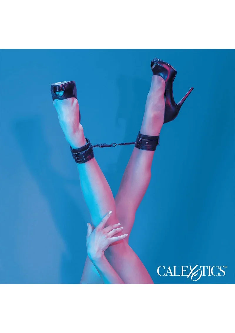 Euphoria Collection Ankle Cuffs by CalExotics - Happytoys Sexshop: Toys for Feeling Happy & Easy 😊 - Discreet geleverd