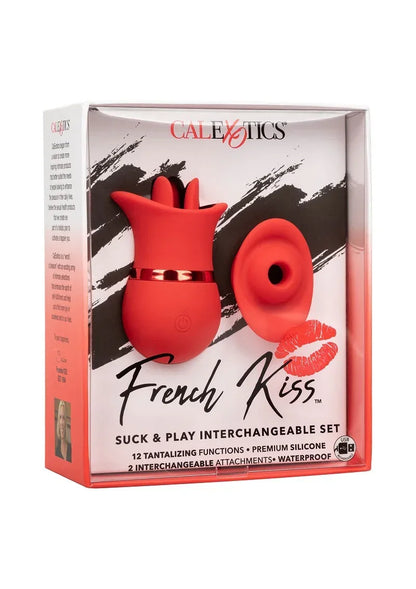 CalExotics French Kiss set in doos met twee rode zuigaccessoires.