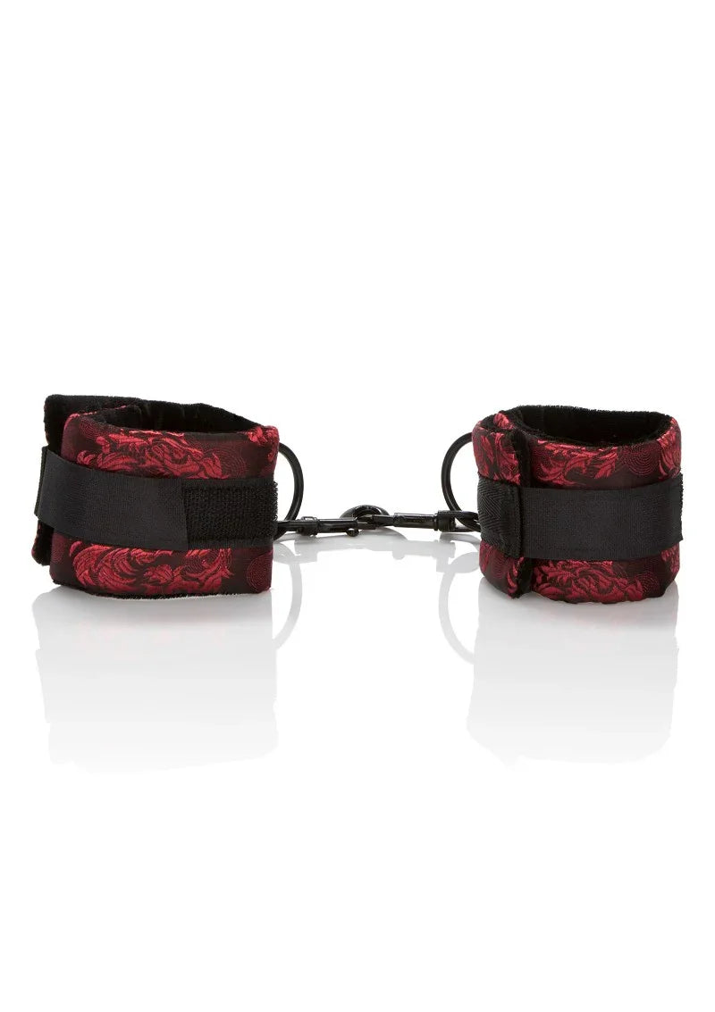 Scandal Universal Cuff Set by CalExotics - Happytoys Sexshop: Toys for Feeling Happy & Easy 😊 - Discreet geleverd