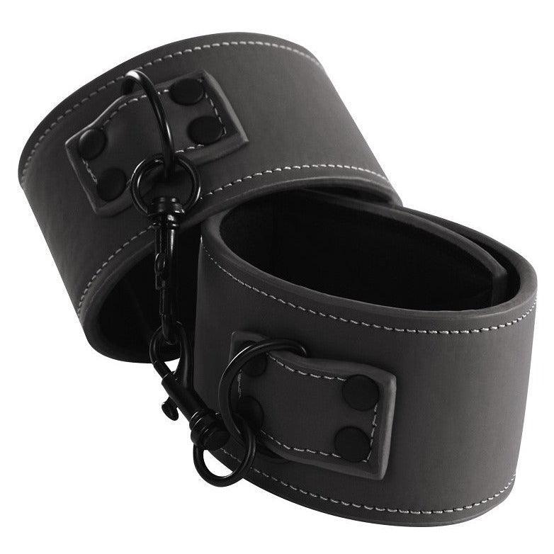 Renegade Bondage Wrist Cuff by NS Novelties - Happytoys Sexshop: Toys for Feeling Happy & Easy 😊 - Discreet geleverd