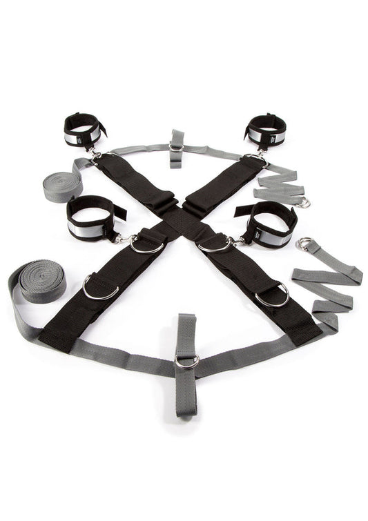 Over_the_Bed_Cross_Set_by_Fifty_Shades_Of_Grey | bestel discreet online bij Happytoys, de erotische webshop geleid door een vrouw.