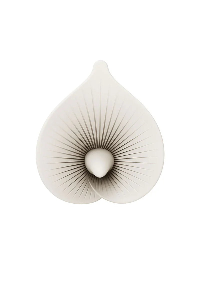 Calla Vibrating Stimulator White by Zalo - Happytoys Sexshop: Toys for Feeling Happy & Easy 😊 - Discreet geleverd