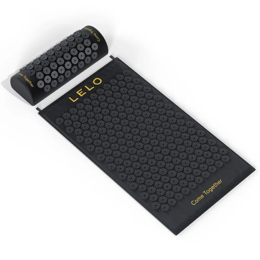 LELO - BODY MASSAGE ACUPRESSURE MAT BLACK - Happytoys Sexshop: online sex shop for Feeling Happy & Easy 😊 - Discreet geleverd
