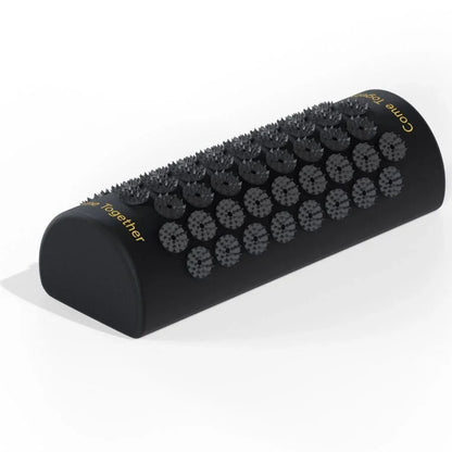 LELO - BODY MASSAGE ACUPRESSURE MAT BLACK - Happytoys Sexshop: online sex shop for Feeling Happy & Easy 😊 - Discreet geleverd