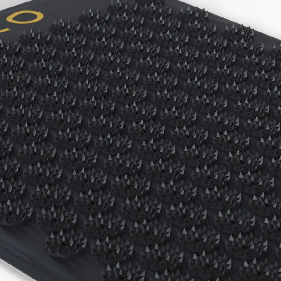LELO - BODY MASSAGE ACUPRESSURE MAT BLACK - Happytoys Sexshop: online sex shop for Feeling Happy & Easy 😊 - Discreet geleverd